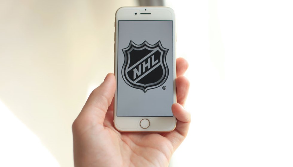 Wildfires Delay Los Angeles Kings vs Calgary Flames Matchup